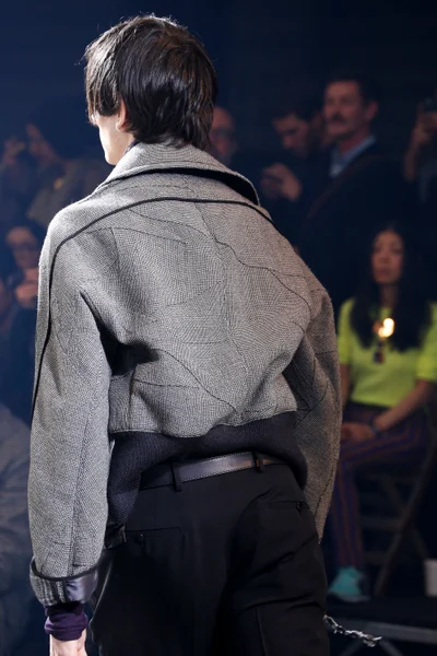 Look 79
